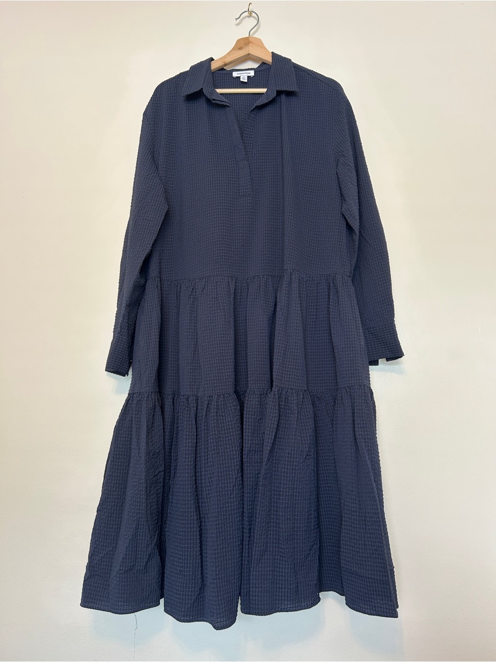 Nordstrom Navy Textured Tiered Midi Dress